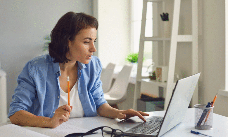 What You Need to Know Before Starting Online Courses at a Community College
